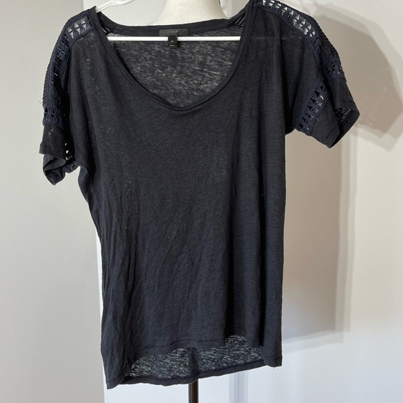 J. Crew size extra small burnt out top won’t cute sleeve detailing - Picture 8 of 10